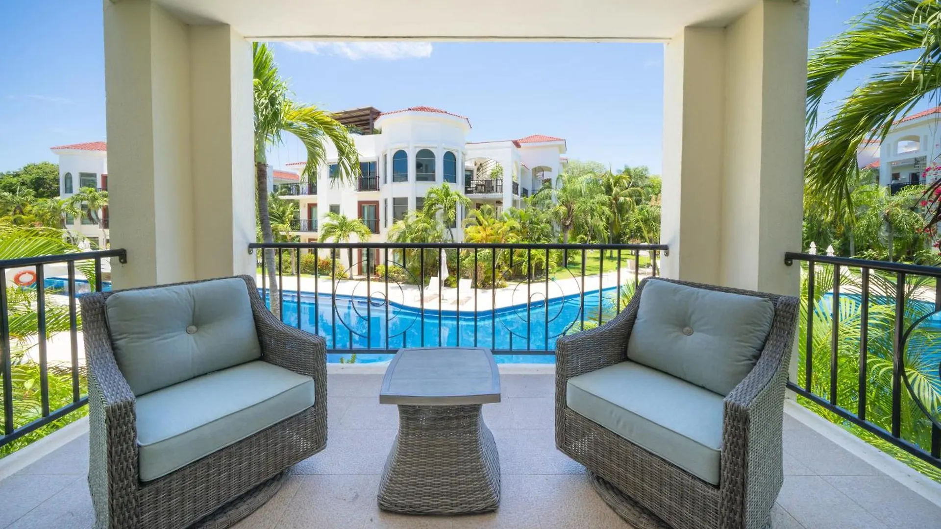 Apartament Luxury 2 Bedroom Condo With Pool - Paseo Del Sol Playacar II Playa del Carmen
